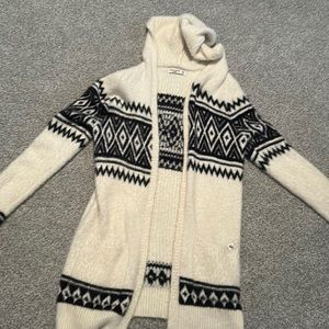Abercrombie sweater